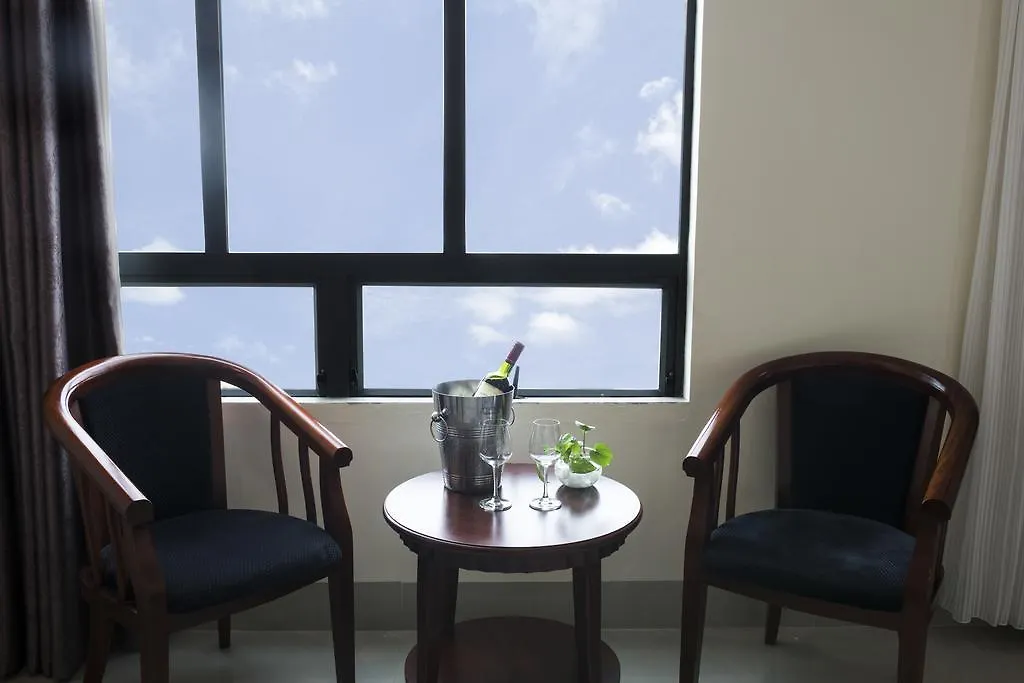 Sea Front Hotel Da Nang 3*,  Wietnam